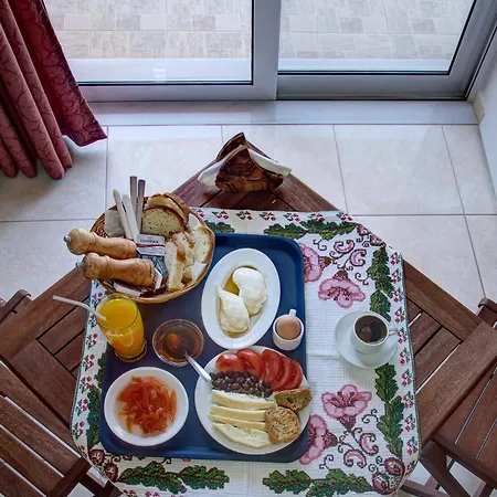 Antartisa * Limni (Crete)