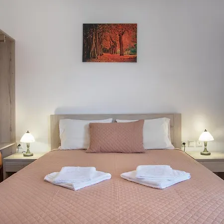Bed & Breakfast Antartisa *
